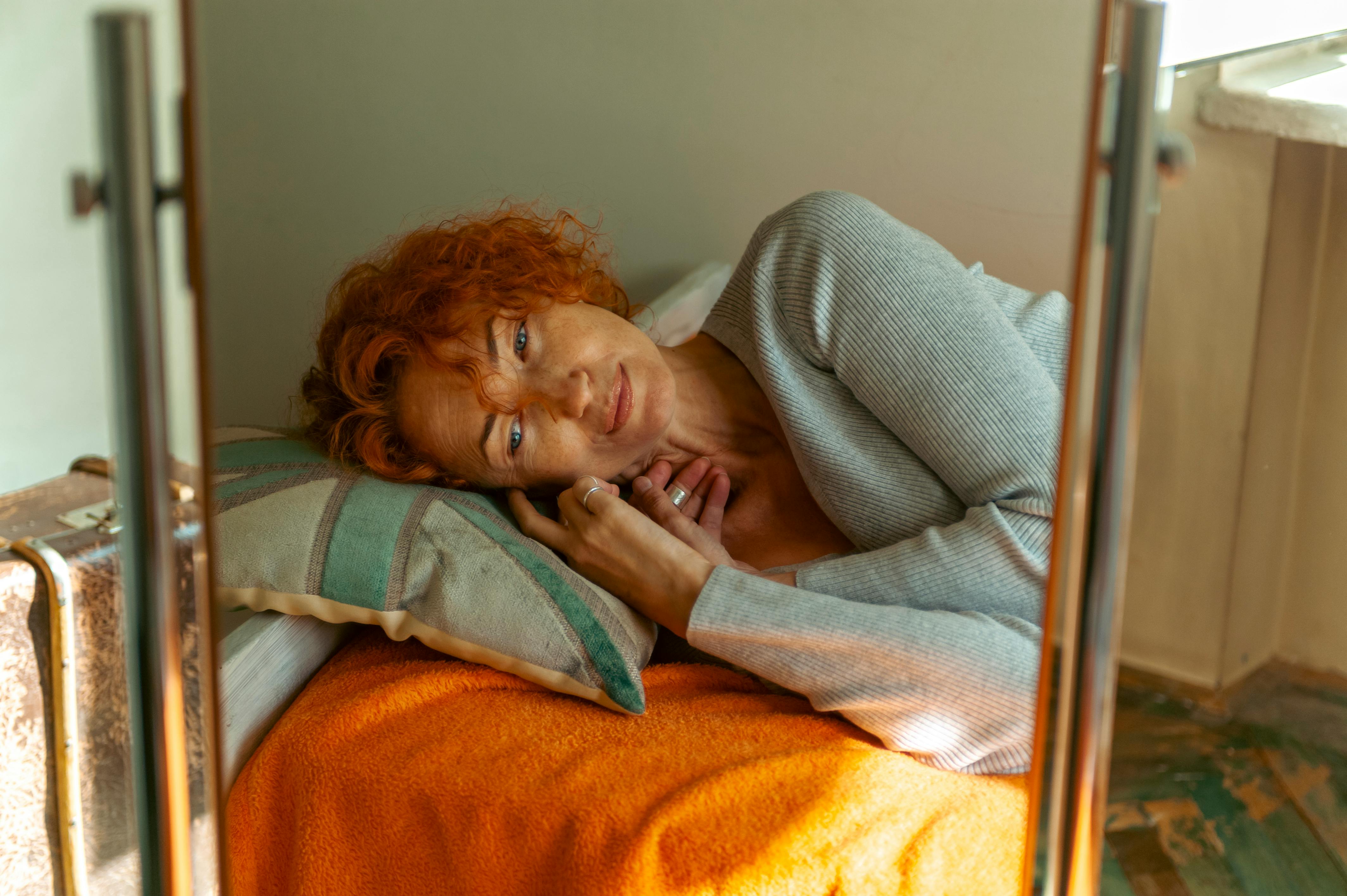 Salute mentale in menopausa: ansia, sbalzi d'umore e quando chiedere aiuto